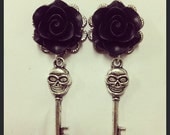 Rose Filigree Key Skull Ear Plugs