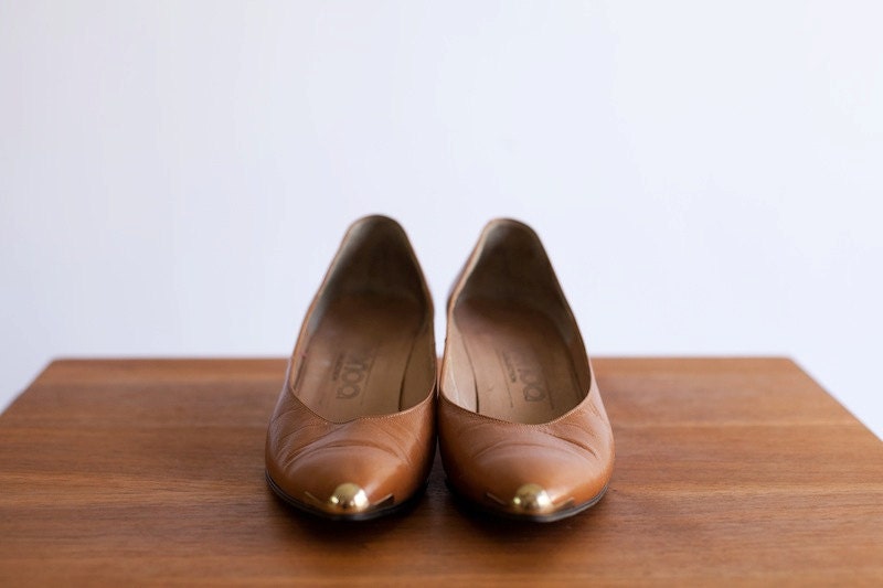 Vintage Brown Leather Heels with Gold Toe Detail