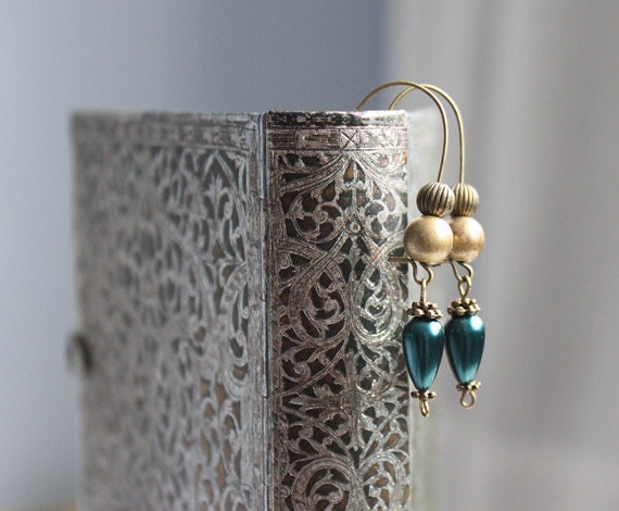Oriental Blue // beaded dangle earrings in bronze blue - handmade jewelry for her - mothers day gift - BelleAccessoires Oriental Blue // beaded dangle earrings in bronze blue - handmade jewelry for her - mothers day gift - BelleAccessoires