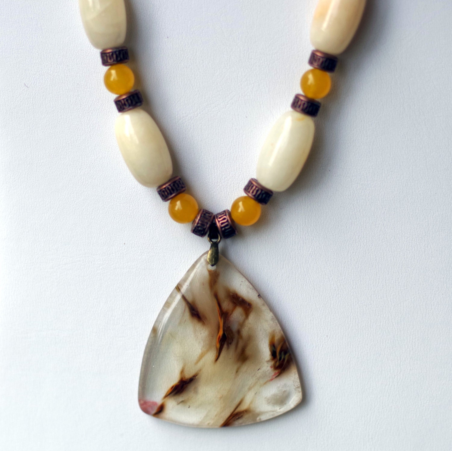 Medium Long Chunky Necklace and Bracelet Set/ Yellow White Necklace/ Natural Stone Necklace/ Semiprecious Volcano Quartz Pendant/ OOAK