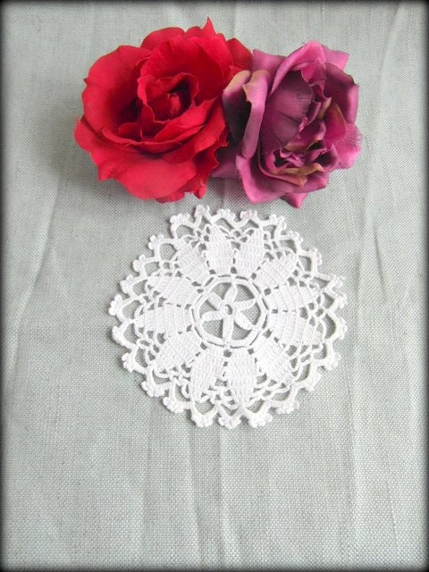 Smale white French vintage crocheted lace  doily , cotton. Discount for multiple buys.