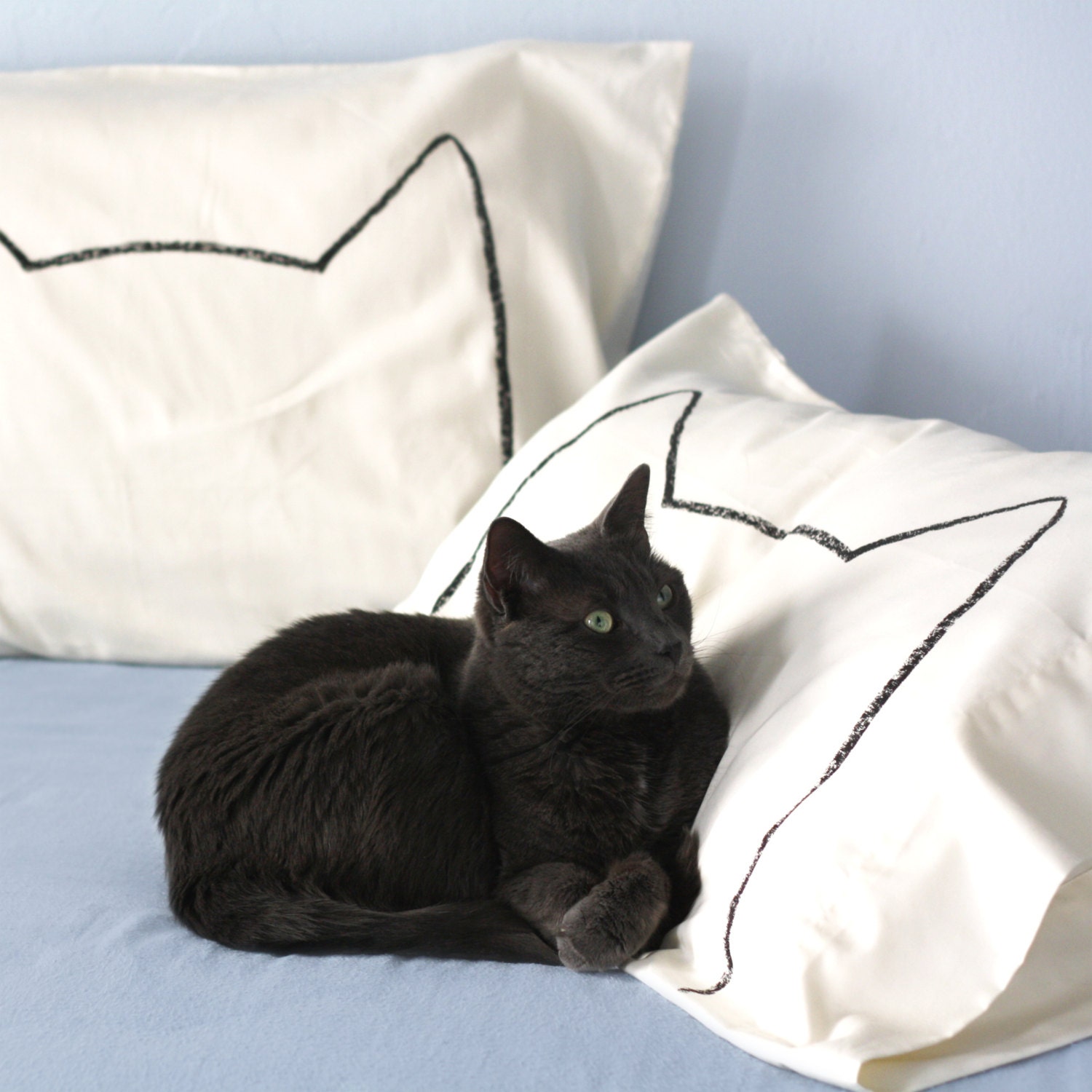 Cat Nap Pillow case set in Cream - gift for cat lover : 300TC, Queen bedding - his and hers decorative pillow cases, home decor, cat lady