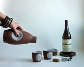 decanter & dots