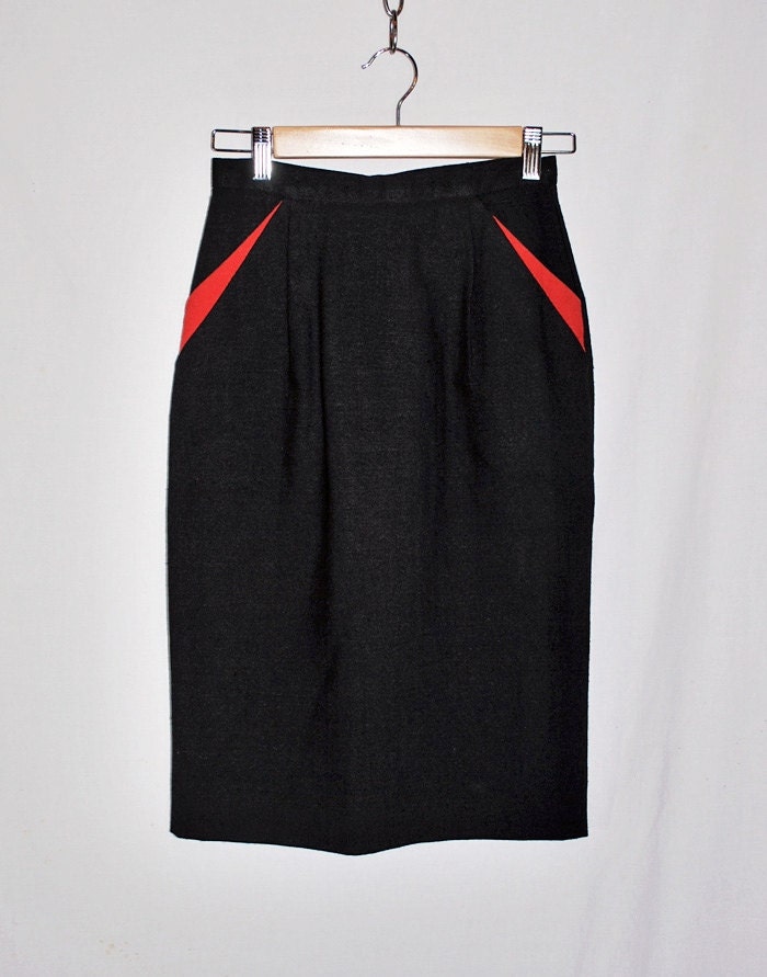Vintage 80s Pencil Skirt Red Black Wiggle POCKETS waist 25