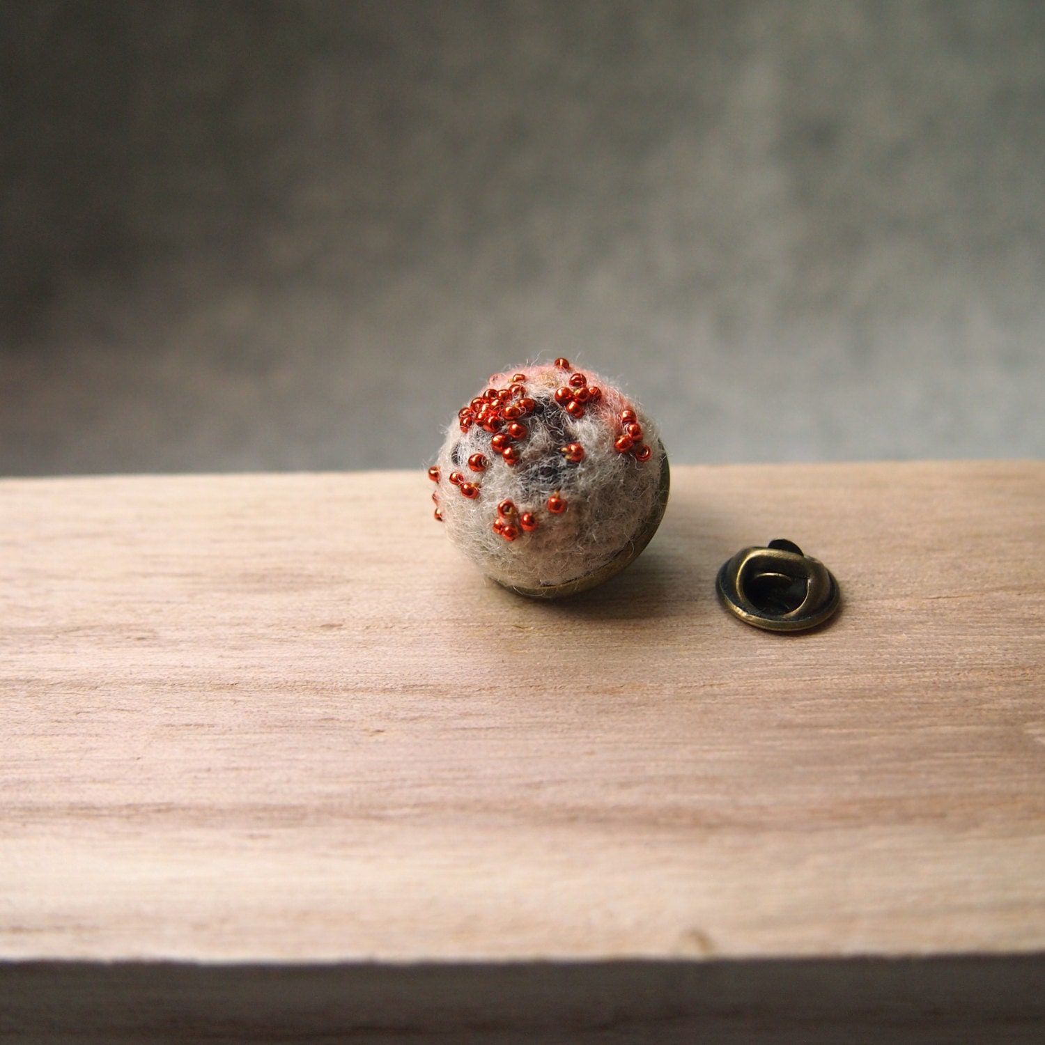 Felted Brooch / Pin