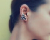 Silver Dragon Ear Pin / Ear Vine, Gothic Creature Sweep Earring, RIGHT EAR
