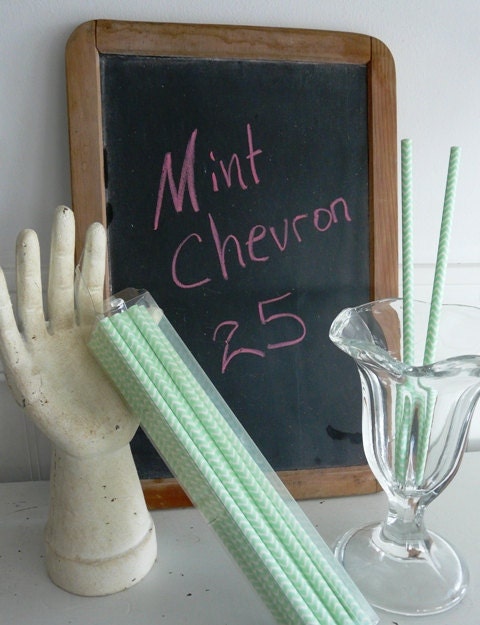 Mint Green Vintage Style Chevron Paper Straws 25 boxed ready to party Il_570xn