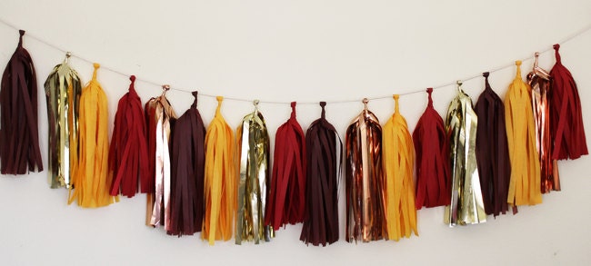 Tassel Garland -18 Tassels - Golden Rubies Il_570xn