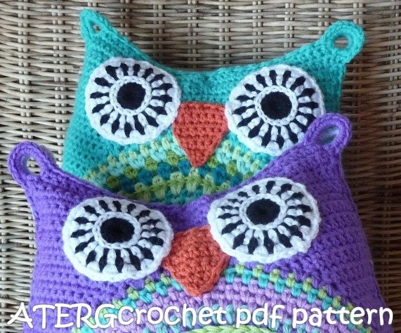 Crochet pattern owl cushion by ATERGcrochet in two sizes