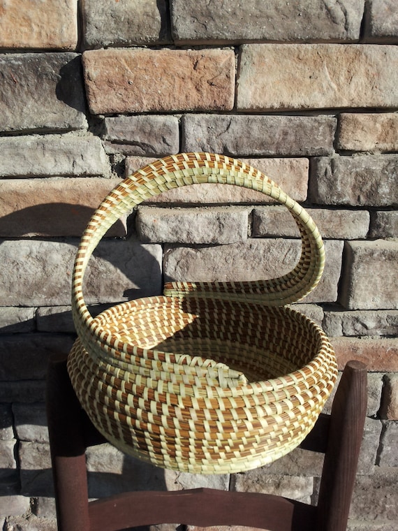 Charleston Gullah Sweetgrass Shandle Basket by DsweetgrassBasketry