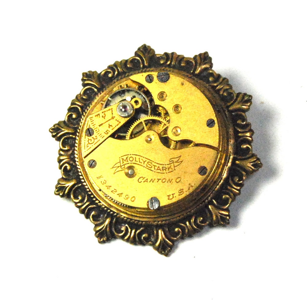 Steampunk Brooch with Edwardian Elgin Antique Pocket Watch Movement in Gold Brass by Nouveau Motley