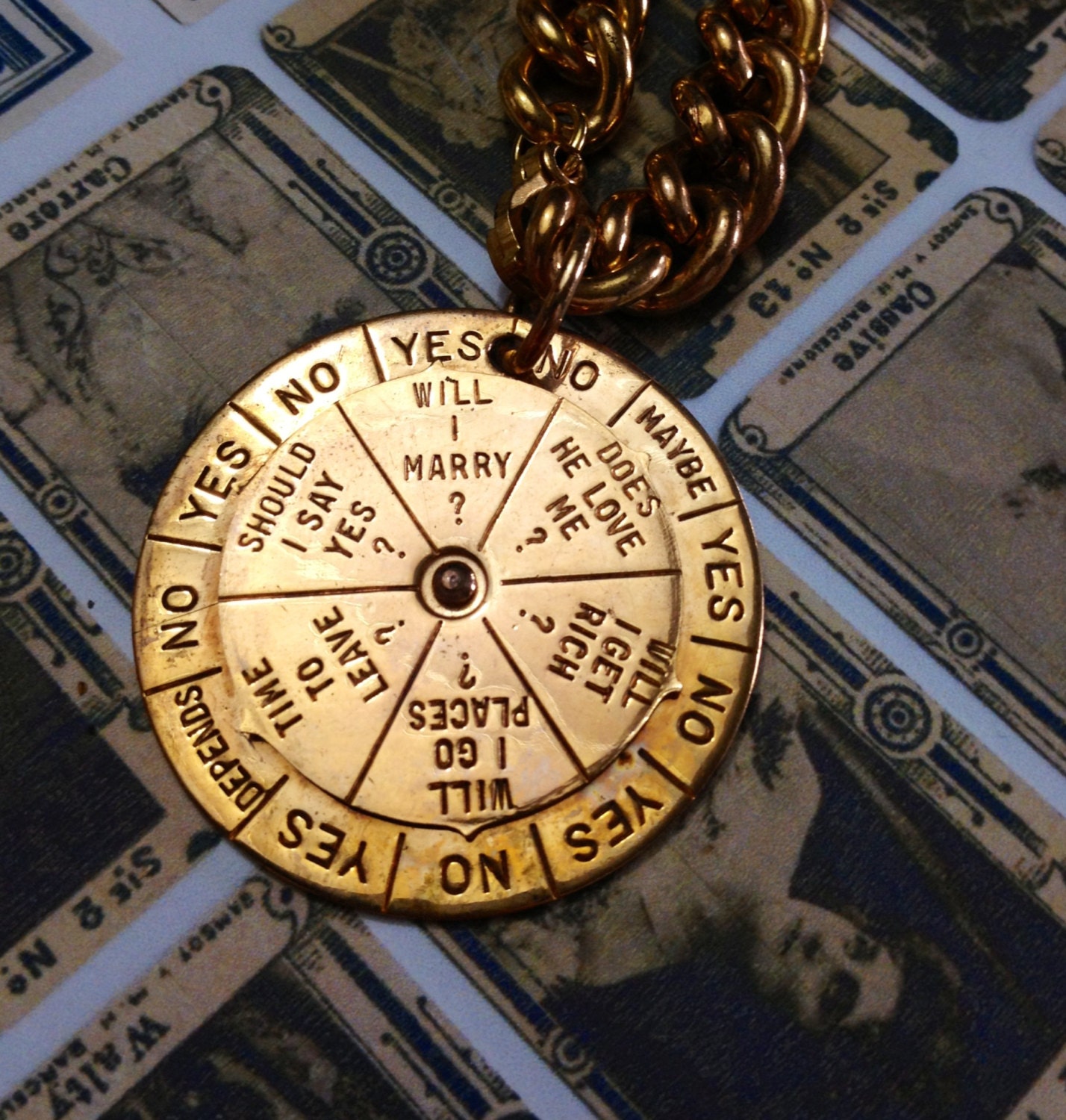 1960s FORTUNE TELLER CHARM Stylish Spinning Occultism