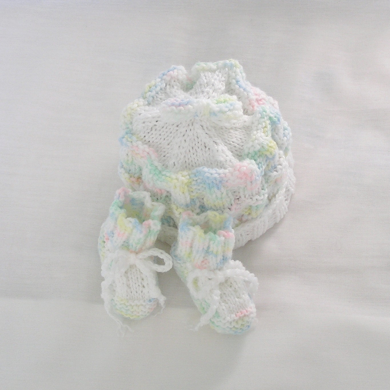 Baby Girl Hat and Booties, Newborn Set with Bow Knitted Pastels, White