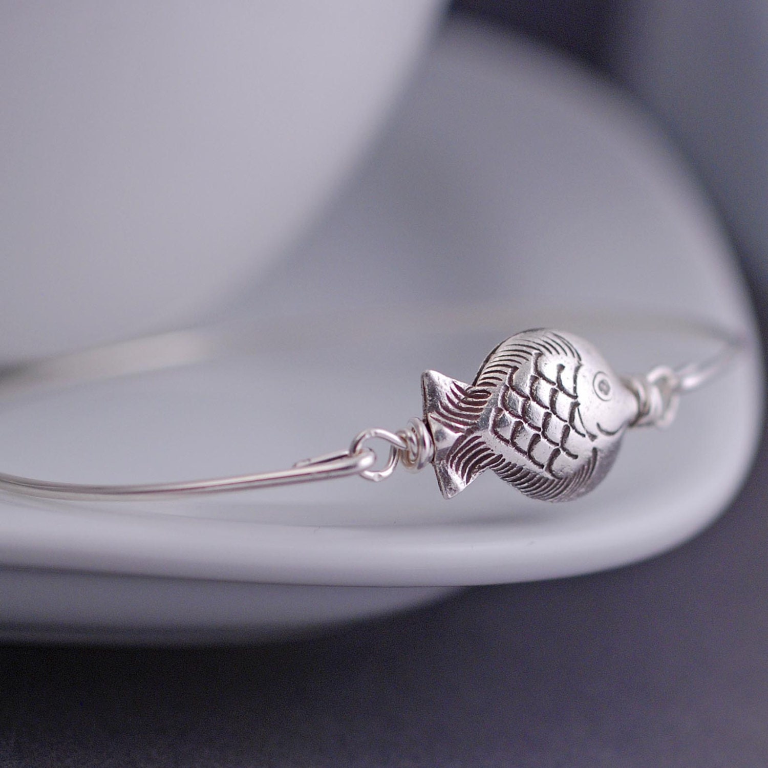 Fish Bracelet, Sterling Silver Fish Jewelry, Summer Jewelry, Ocean Jewelry, Sea, Sealife
