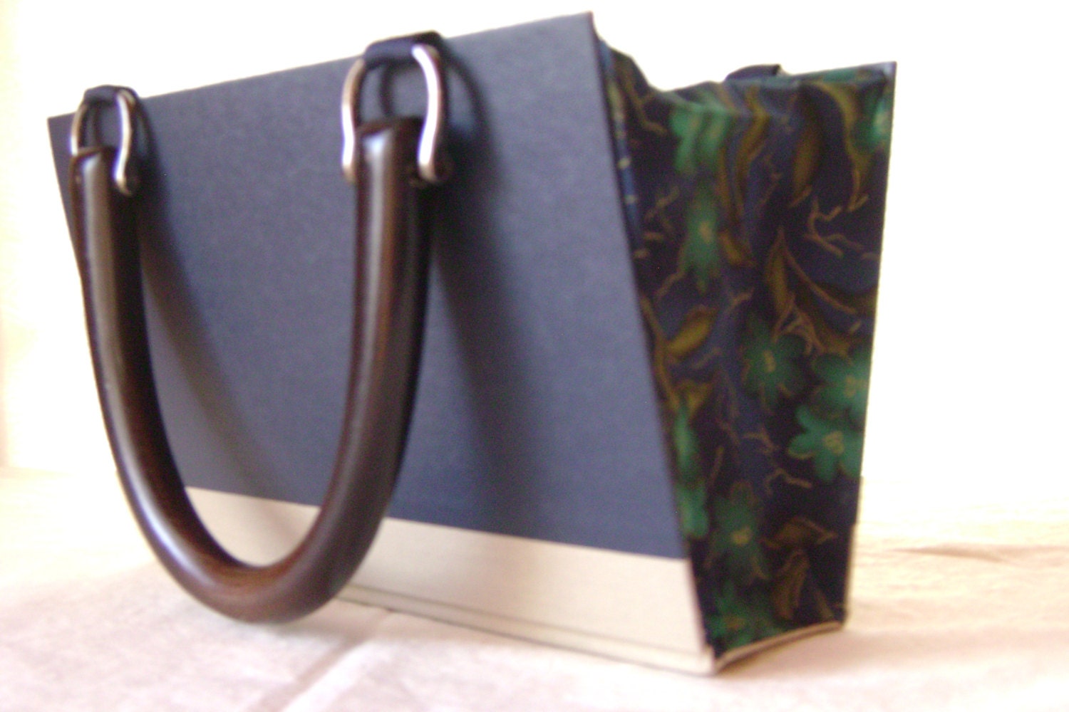Amy Vanderbilt's New Complete Book of  Etiquette.....Book Purse