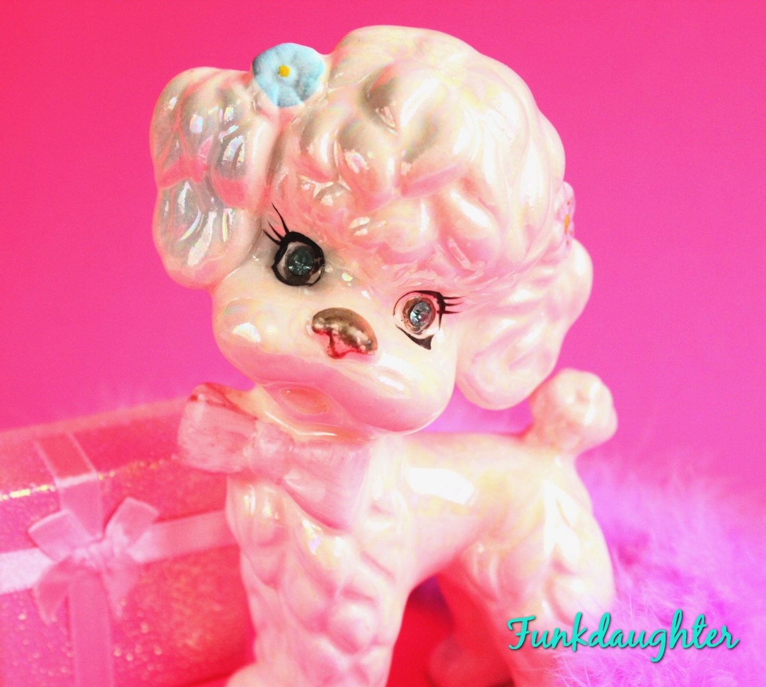 1950's iridescent pretty poodle