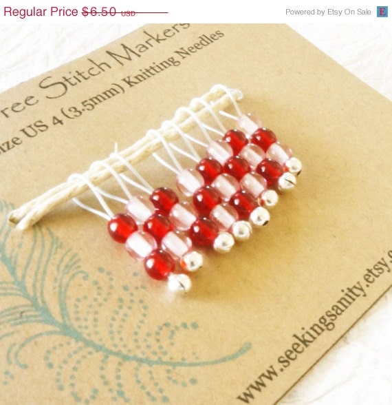Spring Clearance Sale Snag Free Stitch Markers Extra Small Set of 8 -- Pink and Red Valentines Day -- J40 -- Fits up to size Us 4 (3.5mm) K