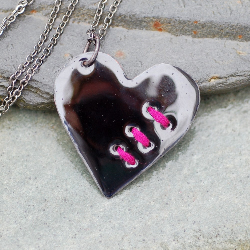 Mended Broken Enamel Heart Pendant Necklace Copper Enameled Jewelry Sewn Black Pink