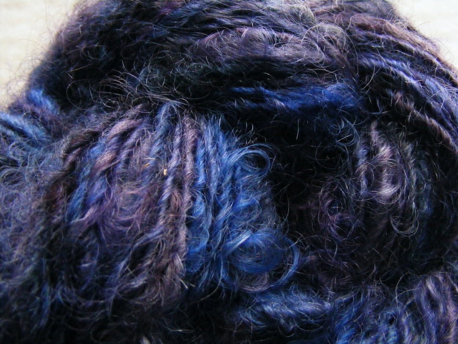 Handspun Wool Yarn BLUEBERRY JUICE Lincoln Longwool Fleecespun 99yds 4.25oz 8-9wpi aspenmoonarts