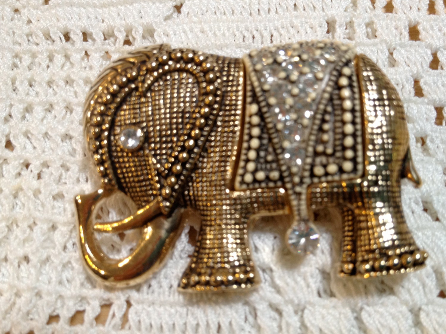 Elephant Scatter Pins From 1960 Set of Three Elephants Number 101