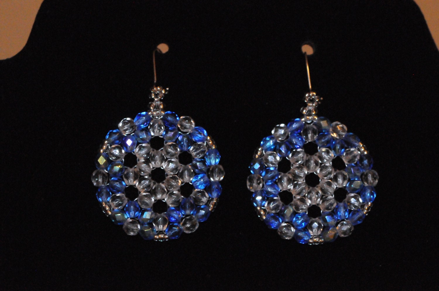 Catri - Circular Triangle Weave Earrings