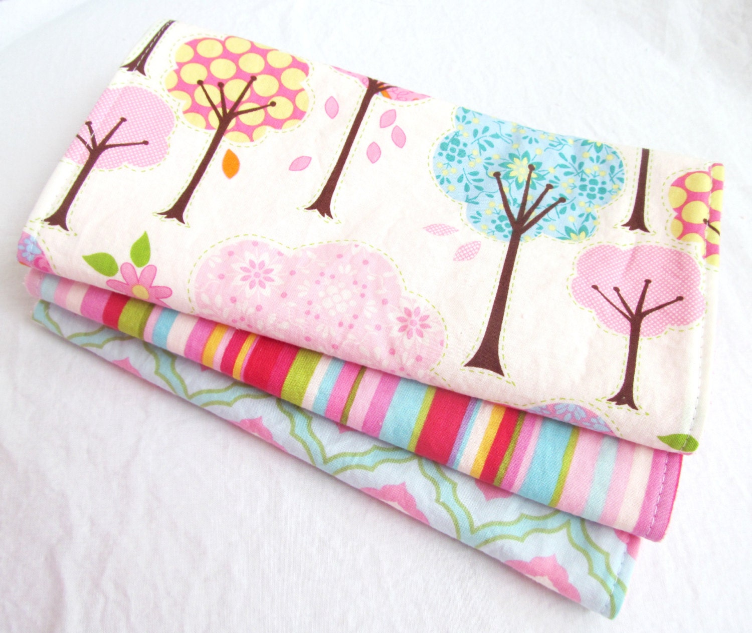 Burp Cloth Gift Set for Baby Girl - Pretty Little Things - great baby shower gift