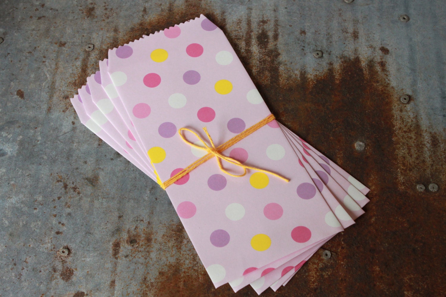 Money Envelopes -- Paper Favor Bags -- 10 count -- lavender w/ purple poka dots Il_570xn