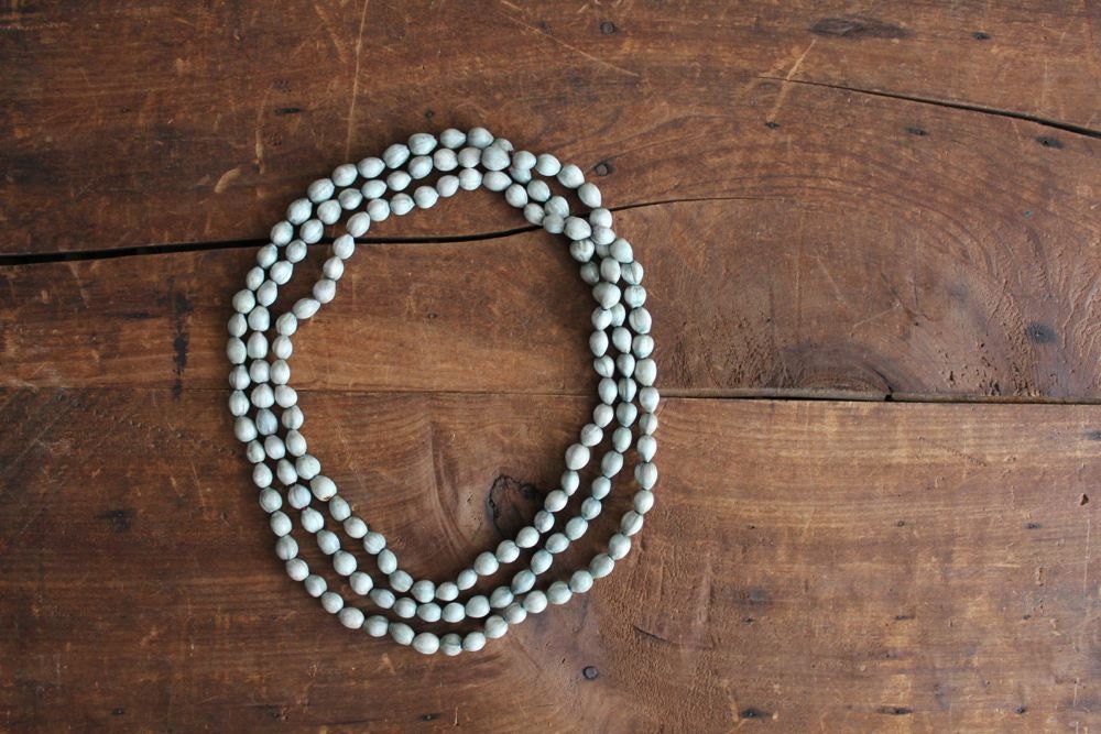 long beaded necklace / blue bead necklace