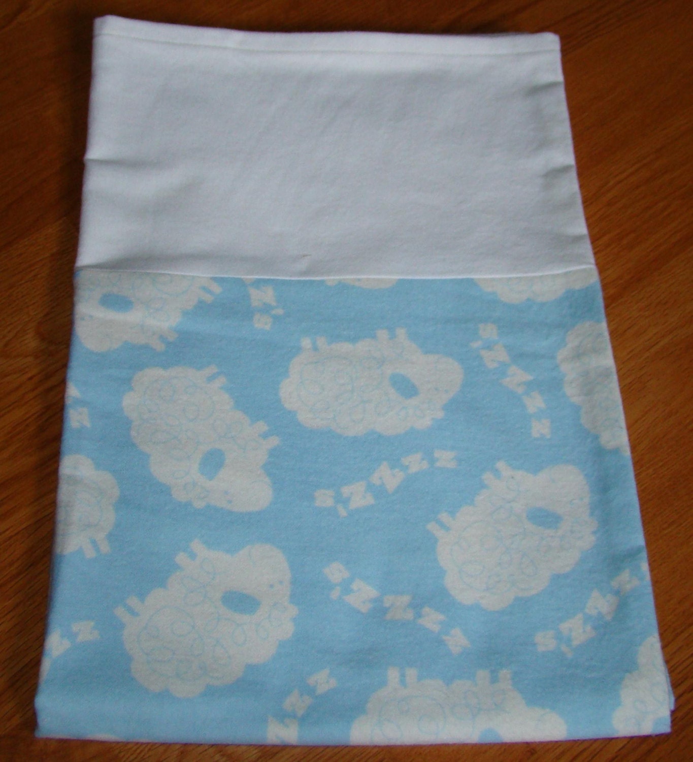 Zzzzzzzzz Counting Sheep Standard Size Flannel Pillowcase