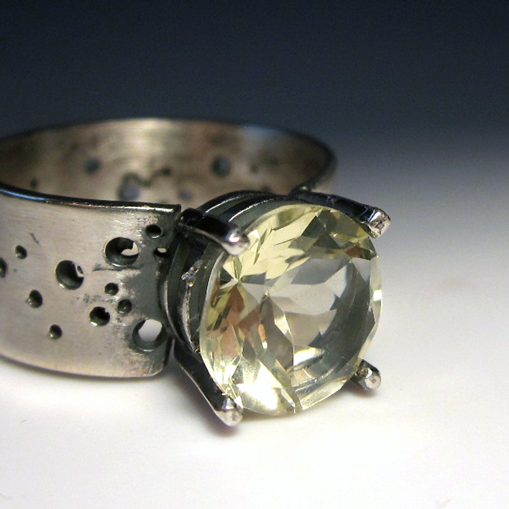 big bang moon ring with citrine size 8
