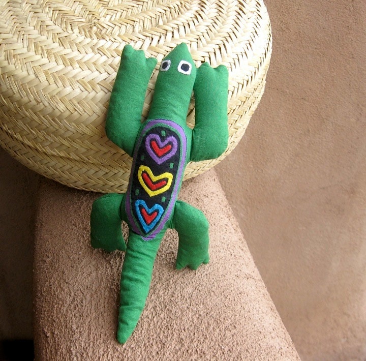 Lavender Filled Mola 'Love Lizard' HerbalAnimal - Hand Sewn Kuna Indian Mola Fabric Folk Art