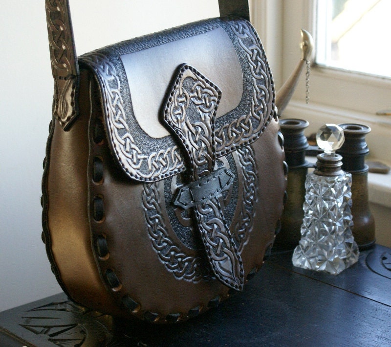 Leather Handbag-Celtic Leather Handbag-Tooled Leather Handbag-Leather Handbags Celtic Knotwork-Tooled Purse Handbag Hipbag-Leather Hipbags-