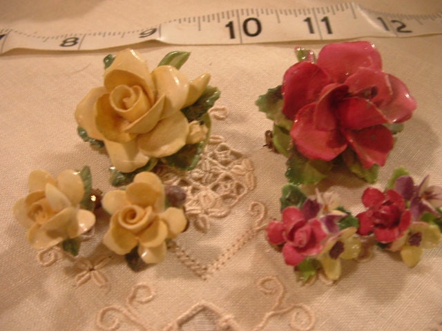 Flower  VINTAGE-Antique -Staffordshire England-china Roses-2 Sets Brooch/Earrings