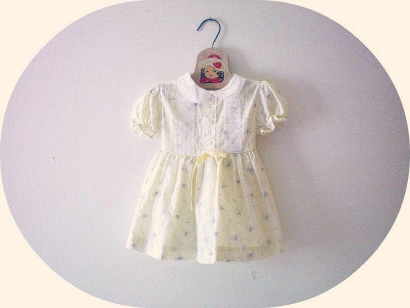 Vintage Pale Yellow Floral Dress