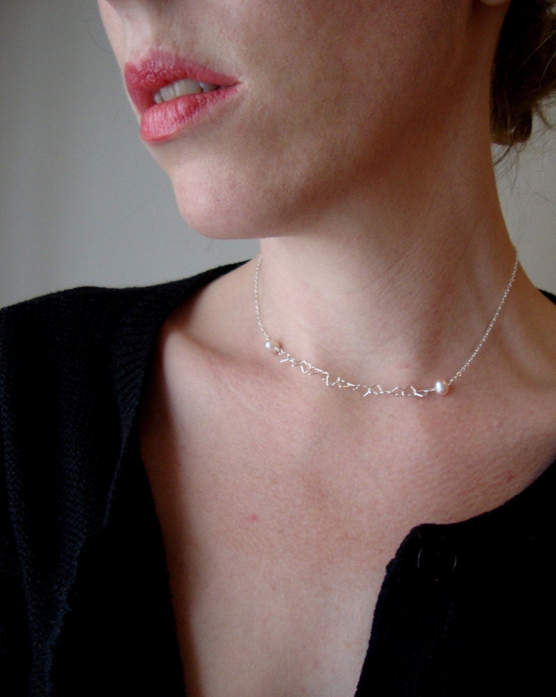 Lovey Dovey heart necklace in sterling silver with pink pearls