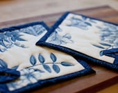 quilted pot holders - China blue