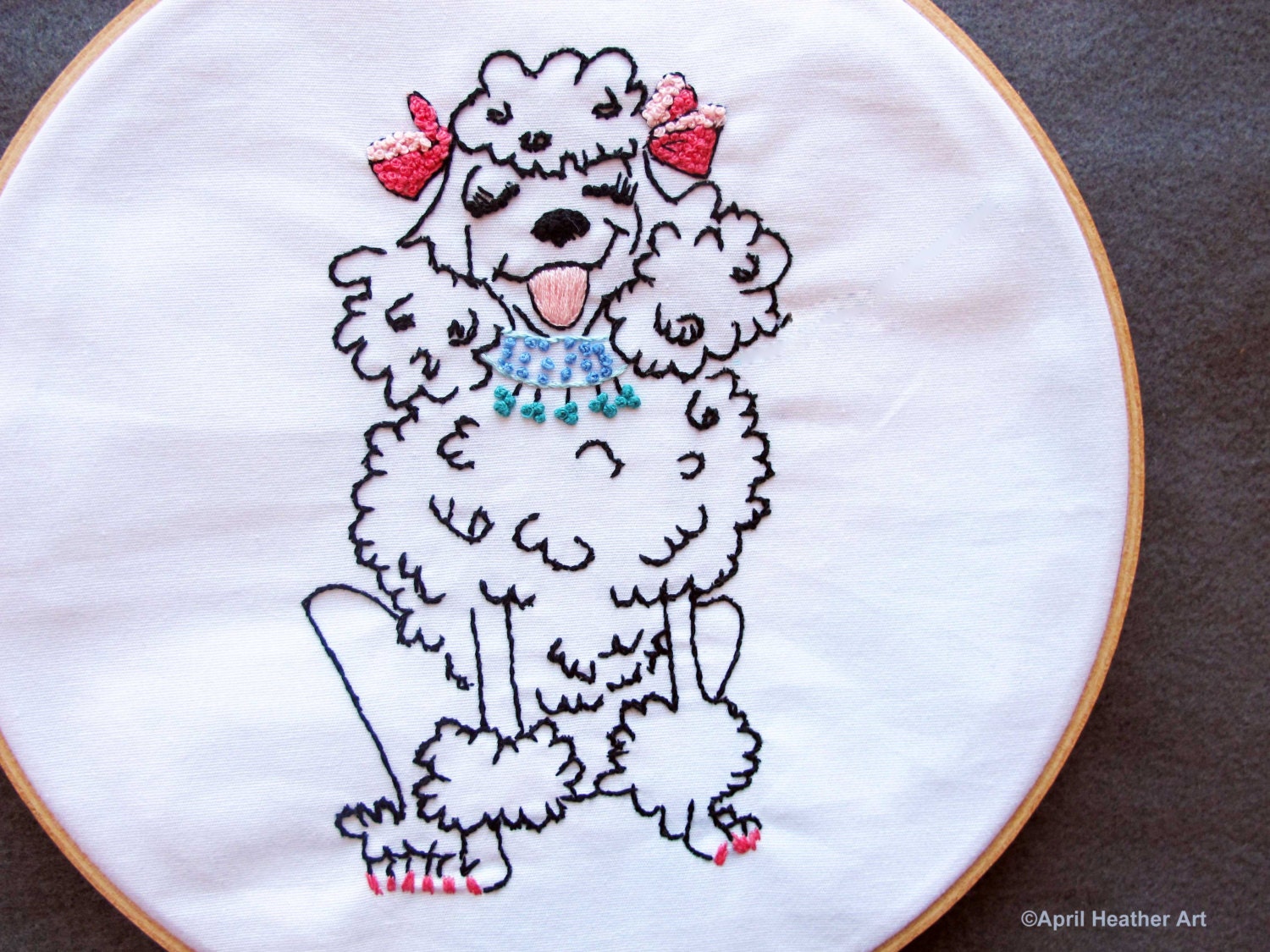 PDF Embroidery pattern - "Pretty Poodle" embroidery pattern
