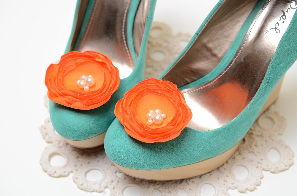 Shoe Clips in Orange with a lovely nest of Ivory Pearls - Perfect for Bridesmaids or Bridal Shoe Clips