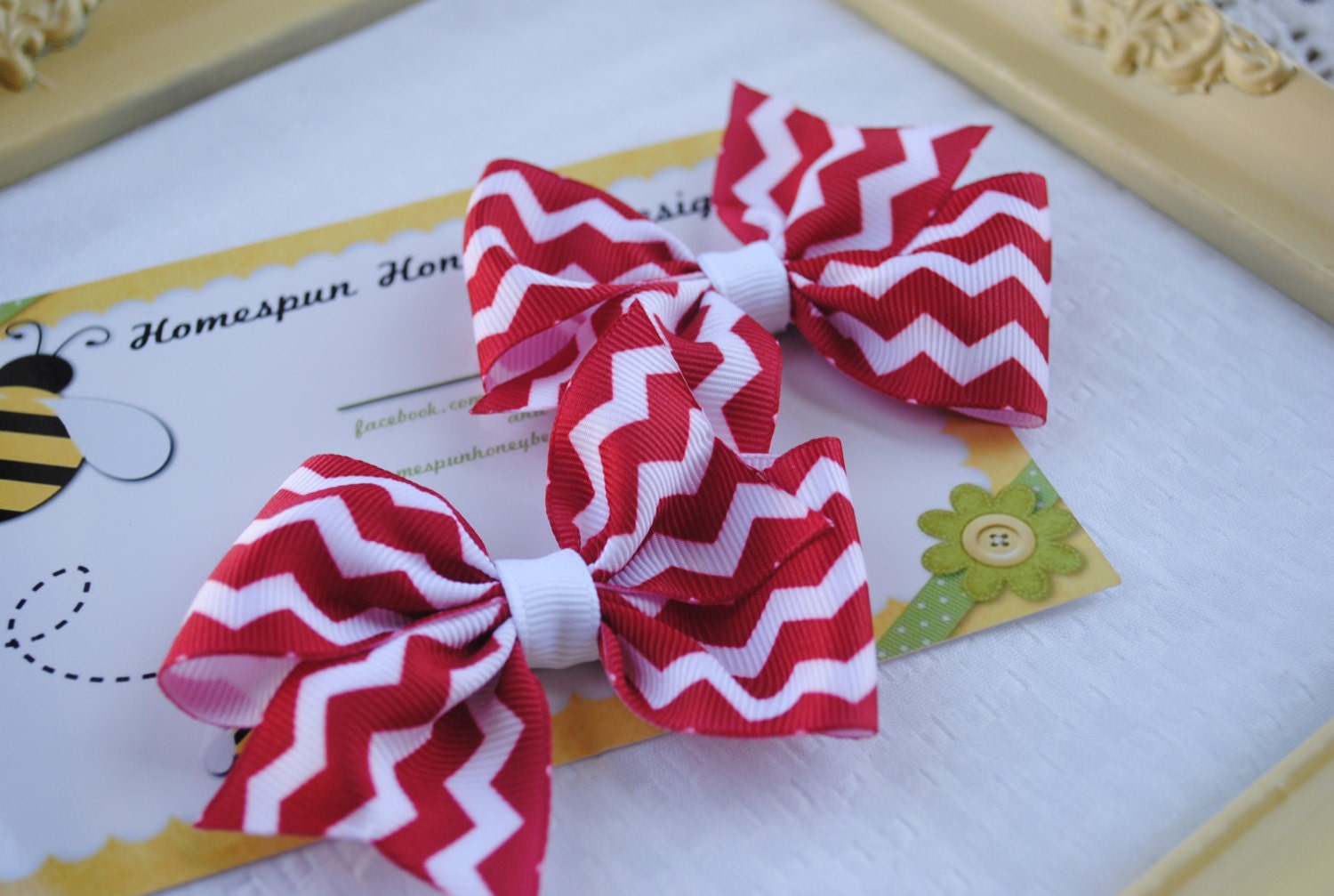 Red and White Chevron Set of Two... Loopy Chevron Hairbow Pair...Set of Hair Clips...Flat Loop Pigtail Bows...ZigZag Bows - HomespunHoneyBee