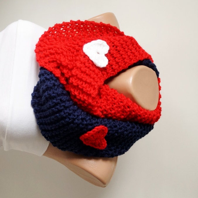 Forever-Infinity Scarf, Loop Scarf, Circle Scarf, Winter Cowl - Dark Blue, Red Chunky, Red Heart, Valentine's Gift