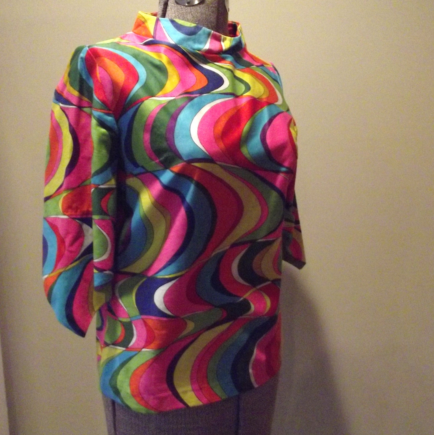 Vintage Ladies Blouse, 1960's, Mad Men, Laugh In, psychedelic colors, hippie chic