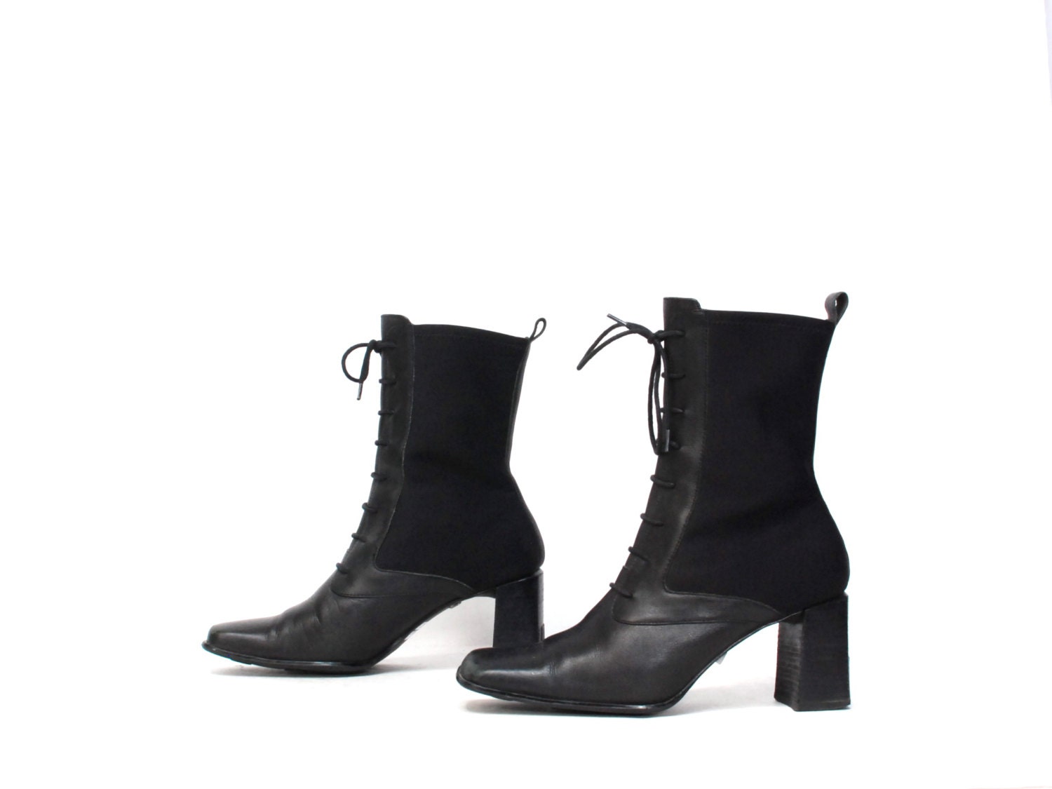size 8.5 MINIMAL black leather 80s 90s PREPPY elastic lace up heel boots