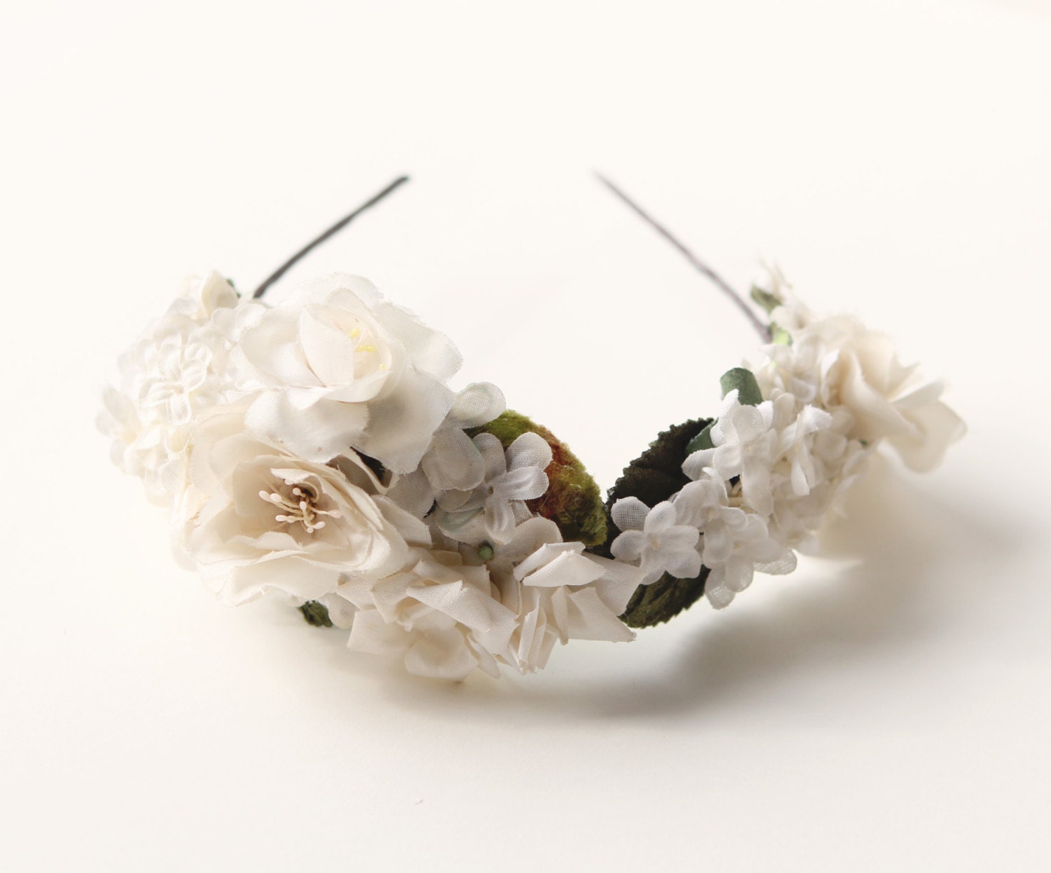 Flower crown, Bridal hair, Wedding accessory headpiece , White flower fascinator, vintage millinery