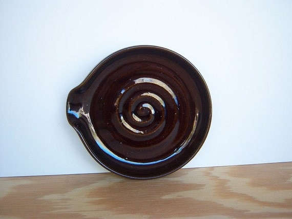 Stoneware Ceramic Spoon Rest in Turkish Amber Glaze