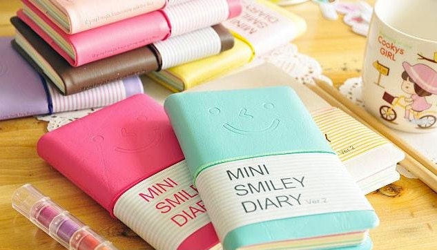 Mini Smiley Diary