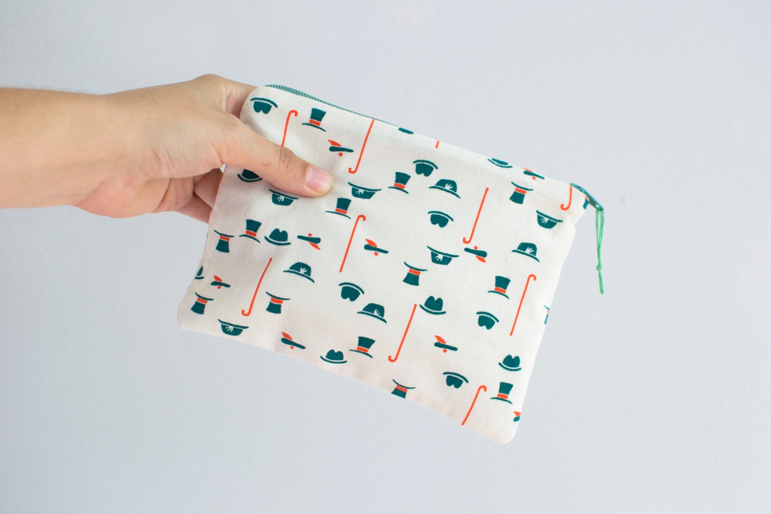 Handmade Zipper Pouch with Vintage Hat Fabric
