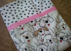 Pillowcases, doxie, dachshunds, dog theme fabrics, cotton or flannel standard and queen size, single or pairs.