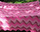 Vintage CROCHET PINK BEDSPREAD1970s