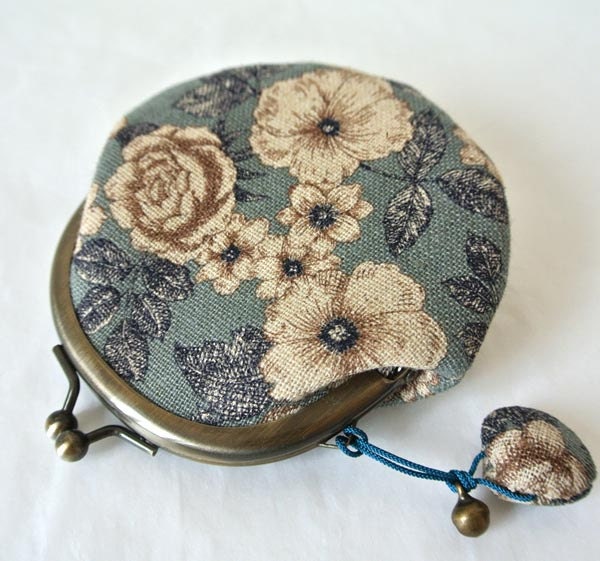 Round Coin Purse with a little shell charm- Antique Flower in smoke blue