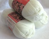Anne Geddes Baby yarn Lily white, light worsted weight yarn